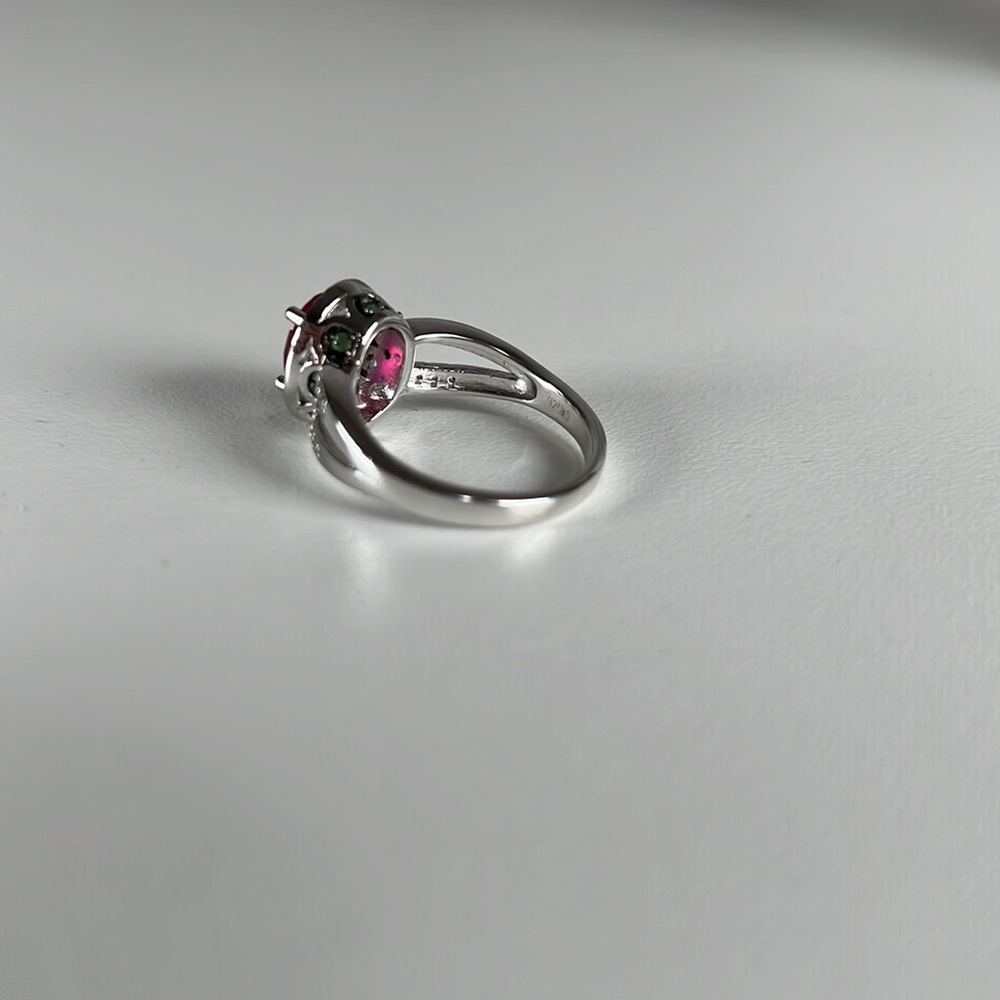 Lab Created Ruby & Emerald Ring Size 9 - image 8